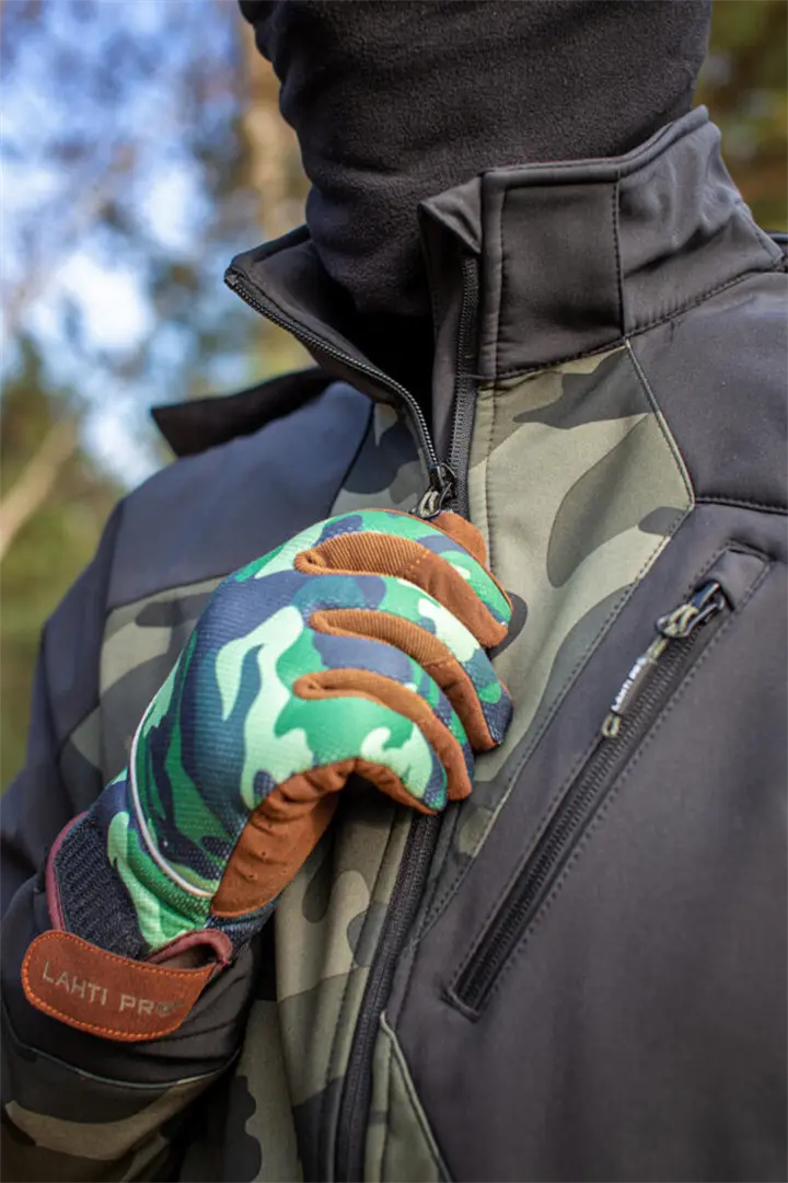 Softshelljack met capuchon Lahti Pro L40932